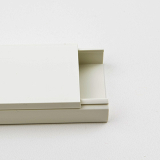 Lišta PVC 40x20 (cena z m)